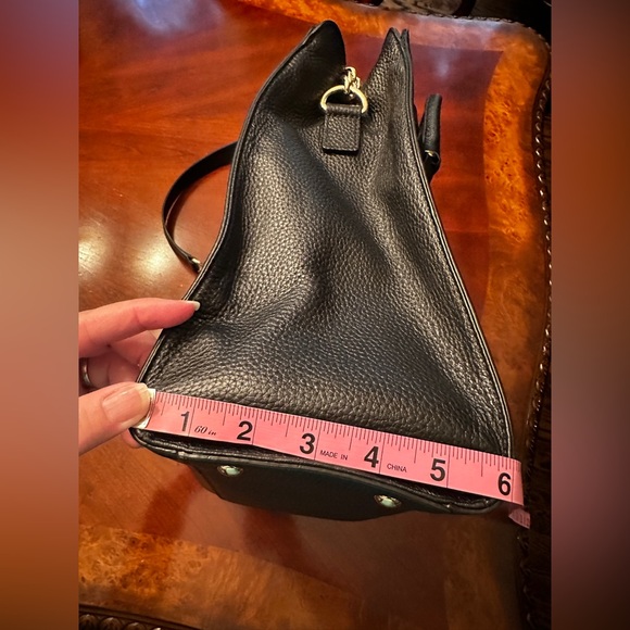 Michael Kors Leather Bag with handles and shoulder strap. Brown and Black. - Picture 5 of 8